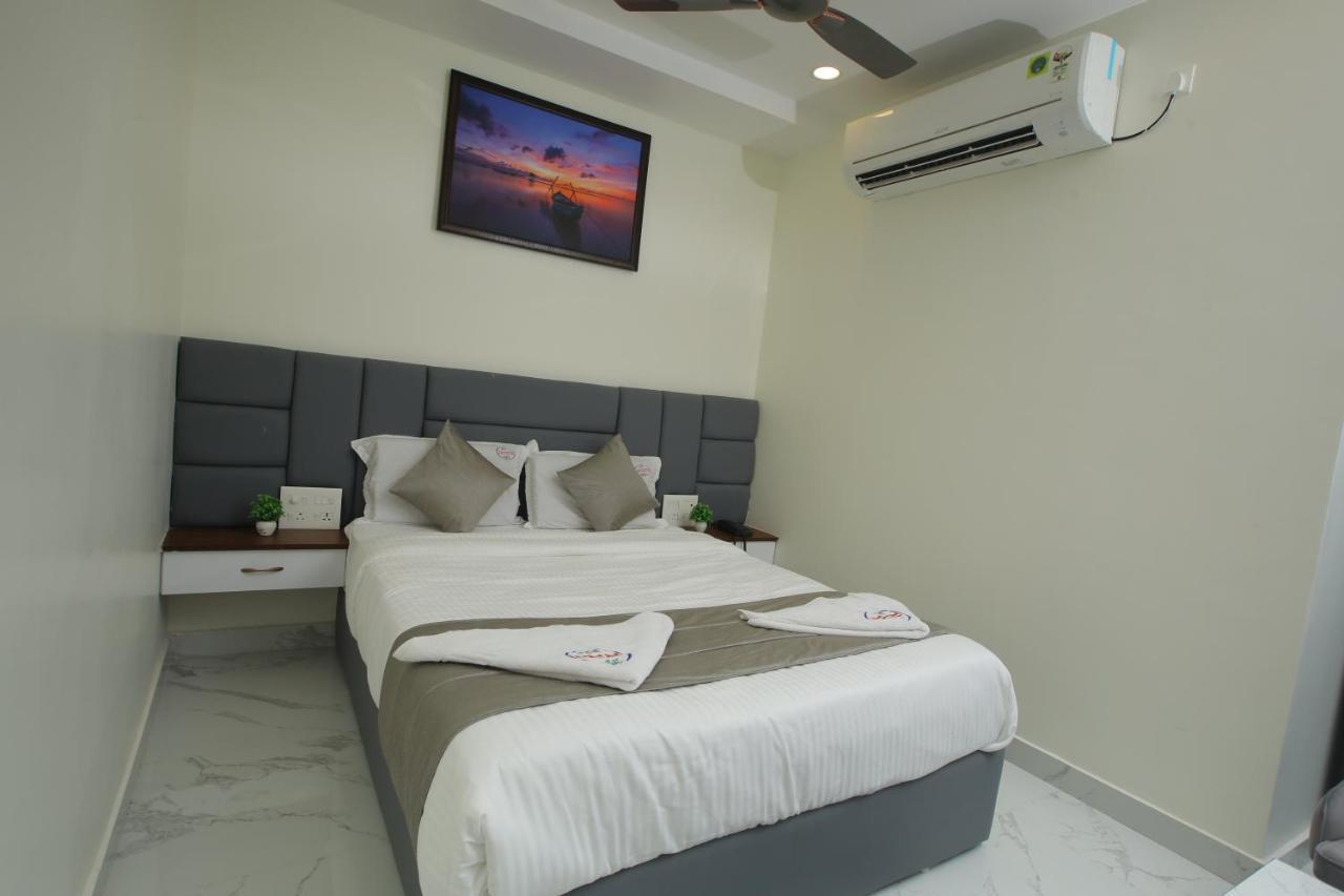 Готель Radha Rani Residency Khammam Екстер'єр фото